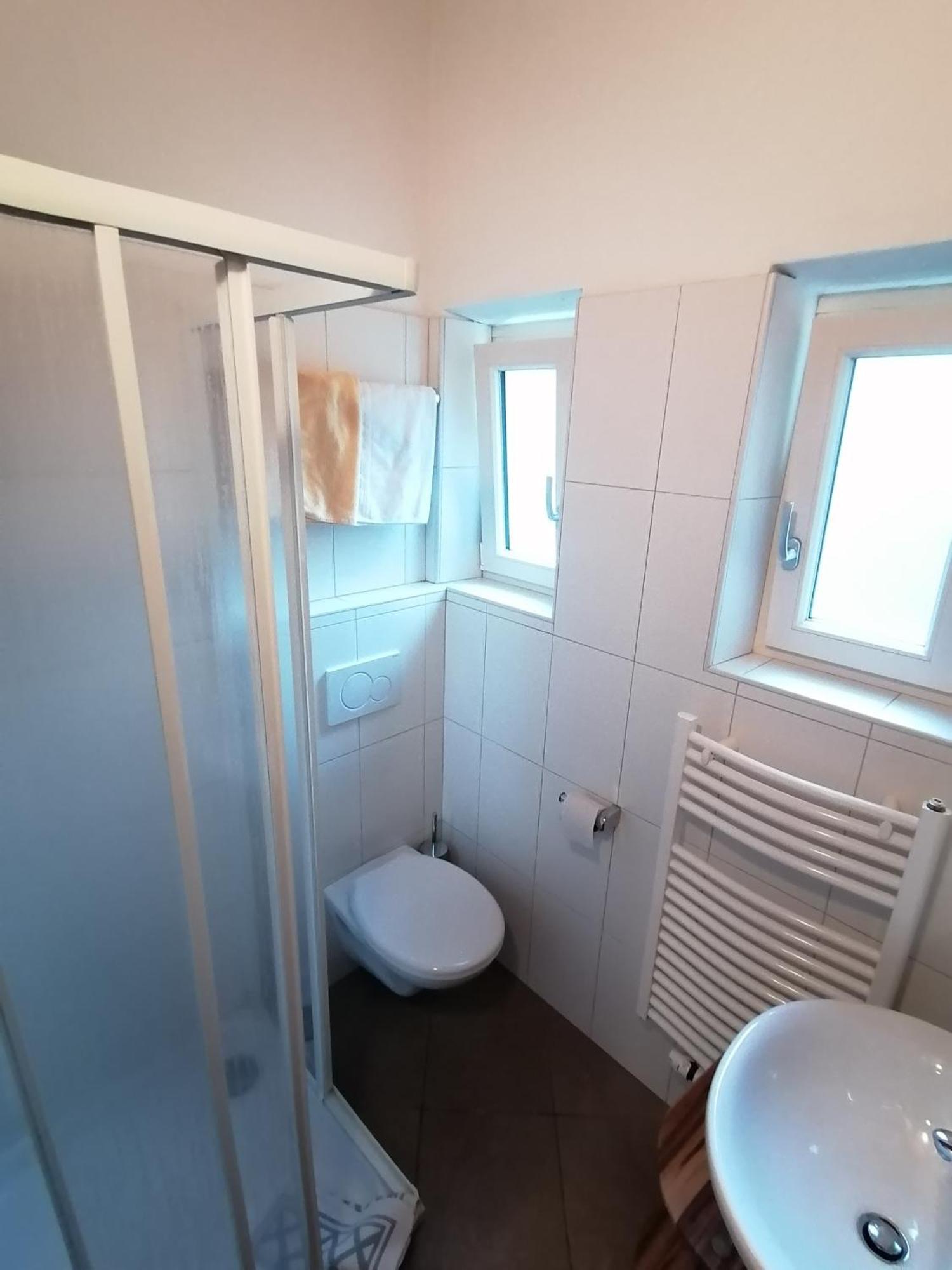 Pension Sunnhofer Vilpiano Exteriör bild