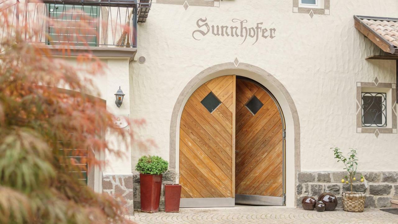 Pension Sunnhofer Vilpiano Exteriör bild